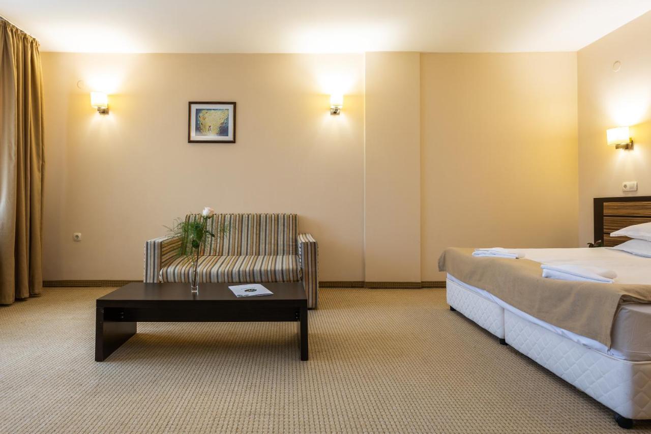 Hotel Mursalitsa By Hmg Pamporovo Kültér fotó